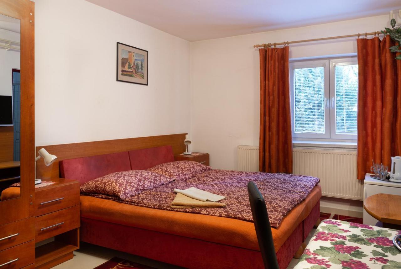 Penzion Rozalia Otel Kösice Dış mekan fotoğraf